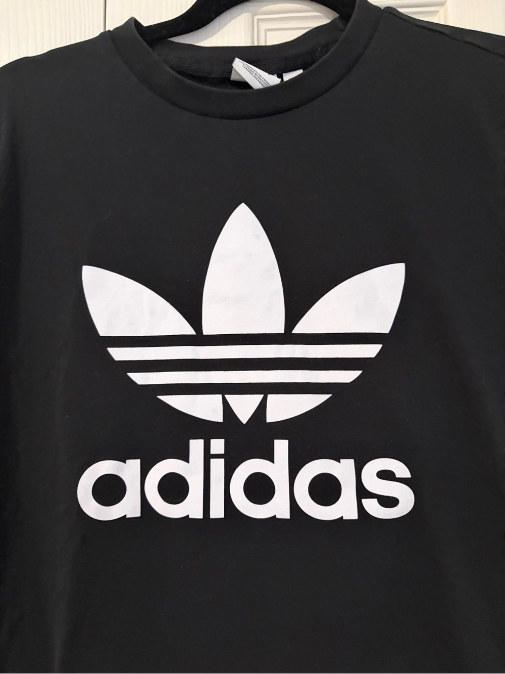 Adidas Originals Black Trefoil crewneck t-shirt white trefoil logo sz Medium - Picture 2 of 5